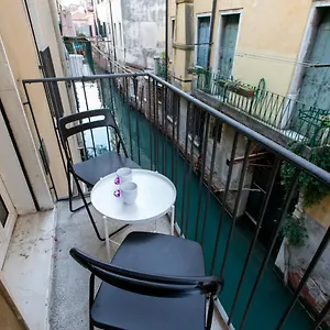 Apartment Casa Di Chiara, Venice