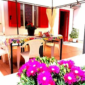 Garden House Airport Apartment Naples