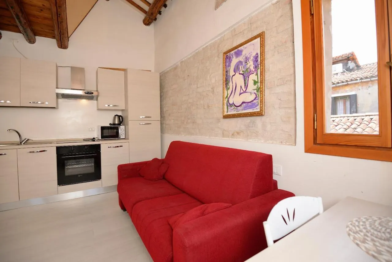 Casa Dea Corte Apartment contacts